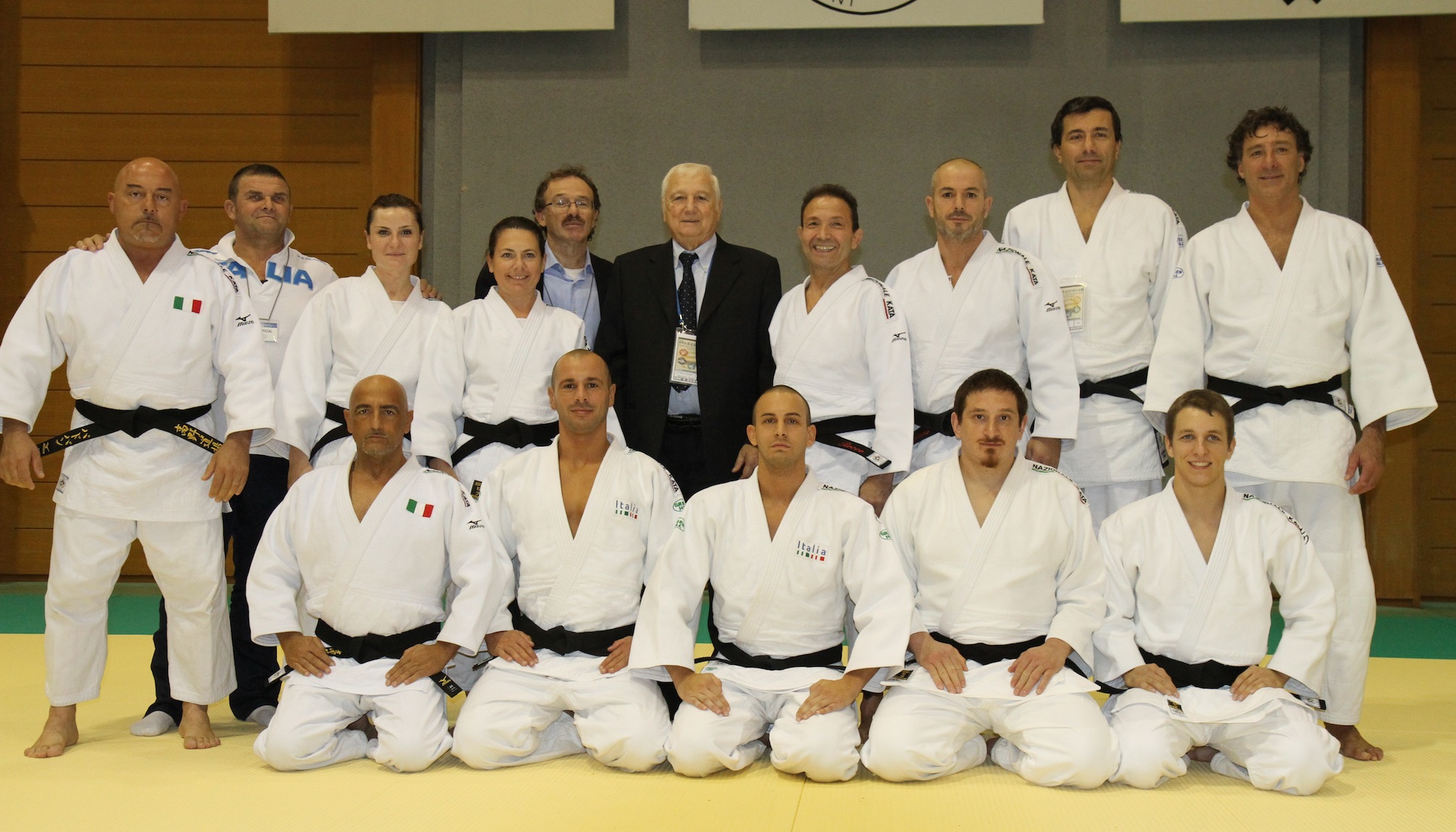 /immagini/Judo/2013/foto di gruppo italia kyoto small.jpg